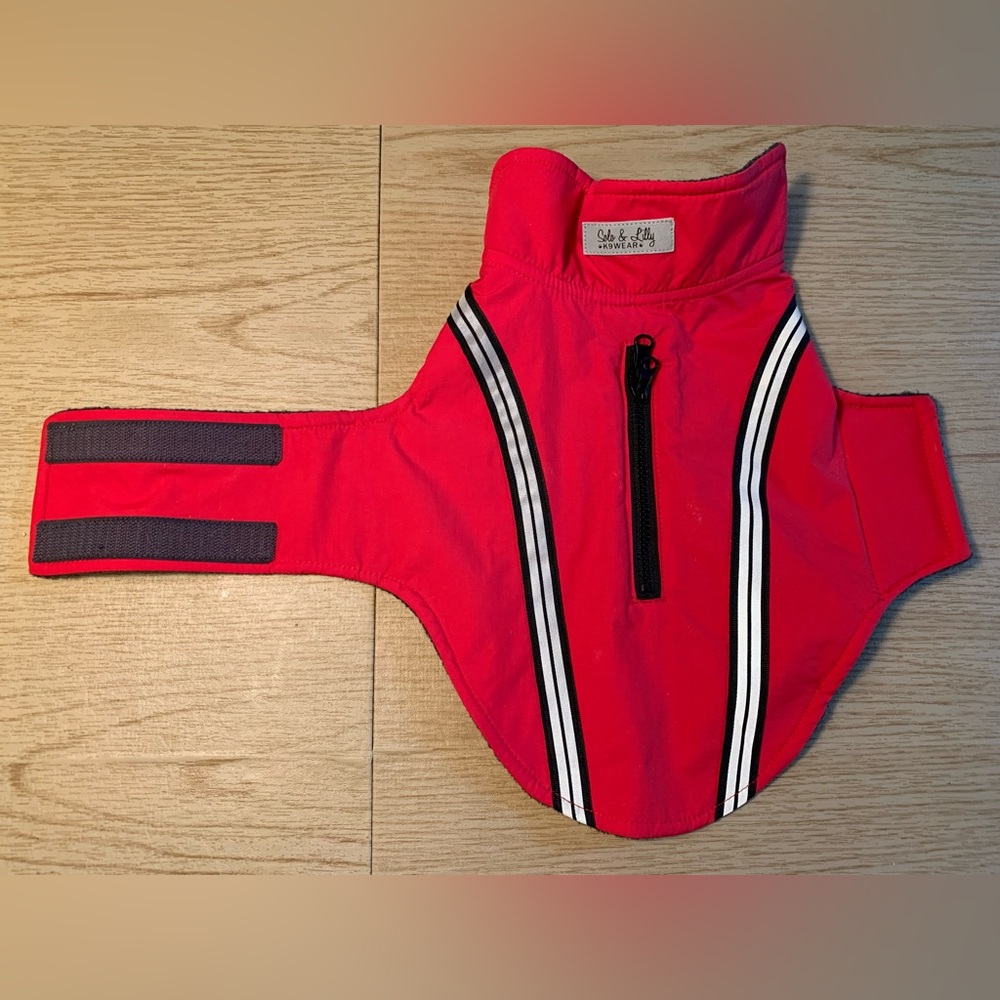 Dog coat, Solo & Lilly, Red, velcro neck and velcro waist;